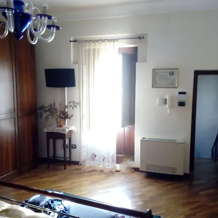 Luna Pensjonat Syrakuzy